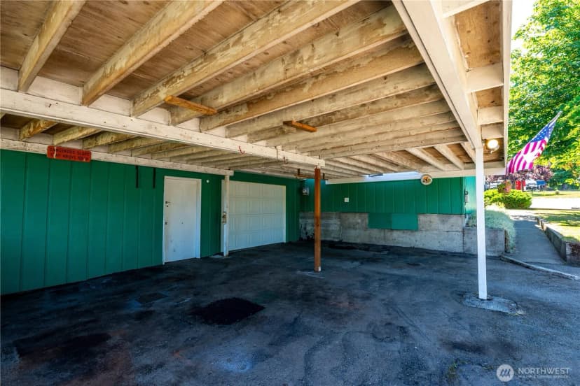 Property photo for 1038 W Glenwood St, Port Angeles photo 34