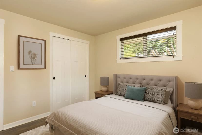 Property photo for 7923 220th Street Sw, Edmonds photo 19