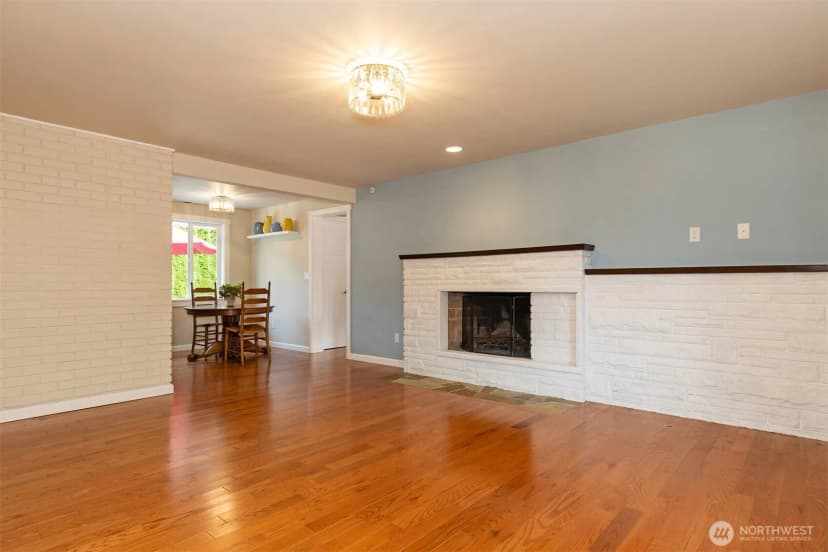 Property photo for 7923 220th Street Sw, Edmonds photo 29