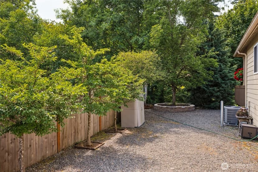 Property photo for 8206 66th Avenue Ct E, Puyallup photo 31