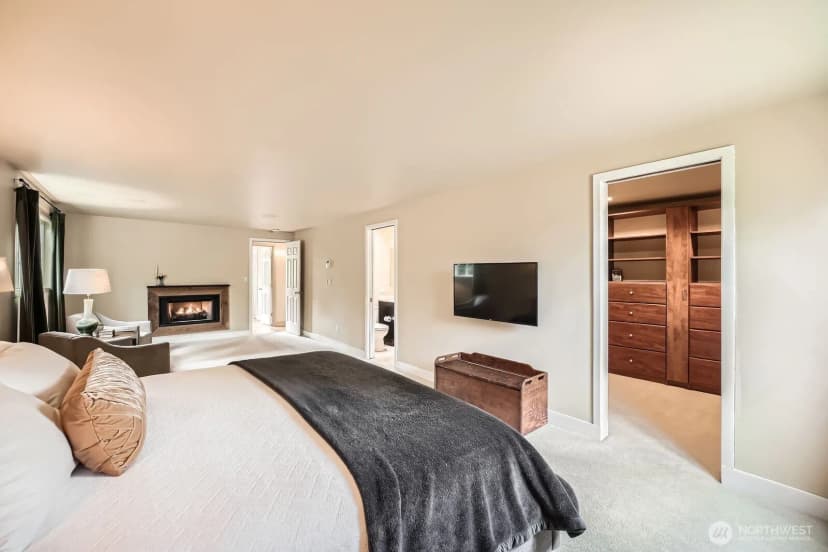 Property photo for 11251 28th Avenue Sw, Seattle photo 14