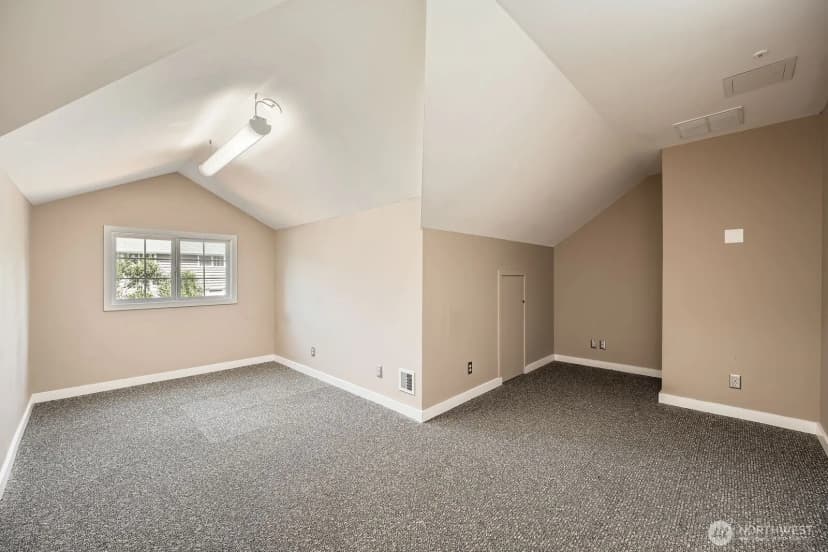 Property photo for 11251 28th Avenue Sw, Seattle photo 21