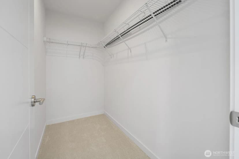 Property photo for 8825 C Wallingford Avenue N, Seattle photo 13