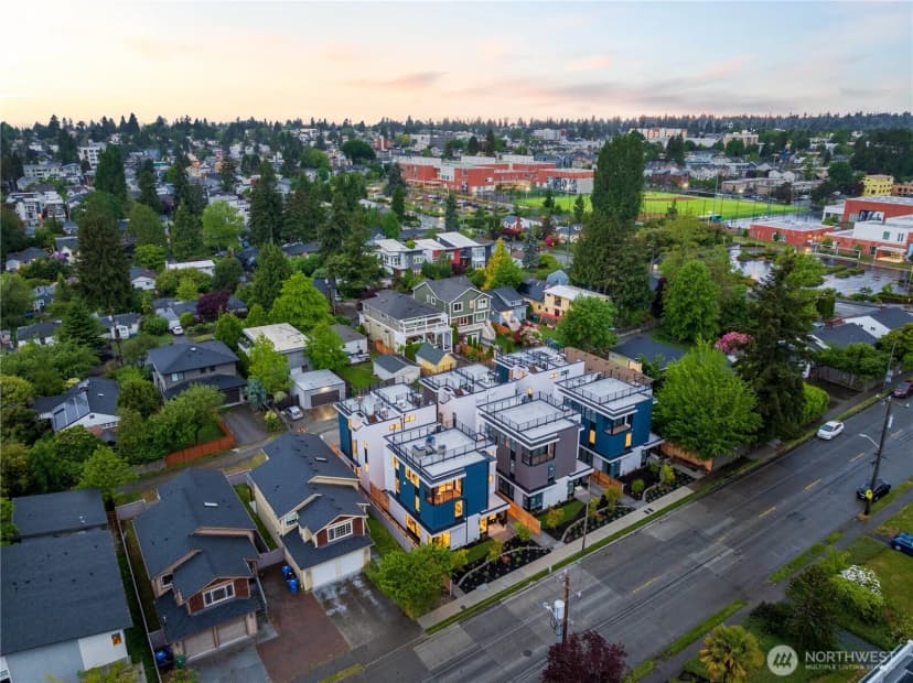 Property photo for 8825 C Wallingford Avenue N, Seattle photo 28