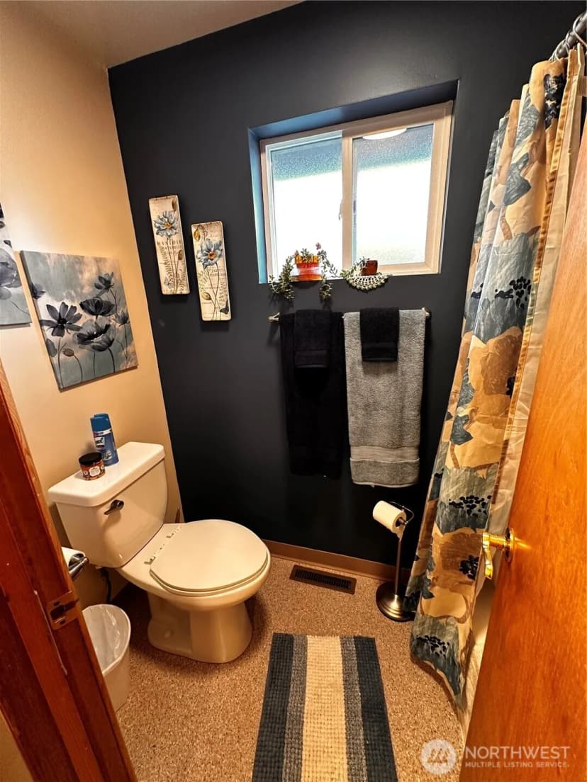 Property photo for 246 E First Street E, Tonasket photo 13