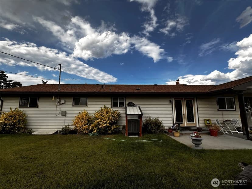 Property photo for 246 E First Street E, Tonasket photo 9