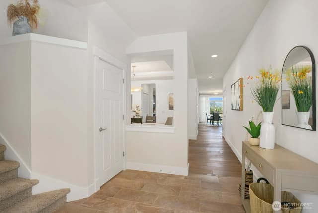 Property photo for 2696 Nw Pine Cone Place, Issaquah photo 4