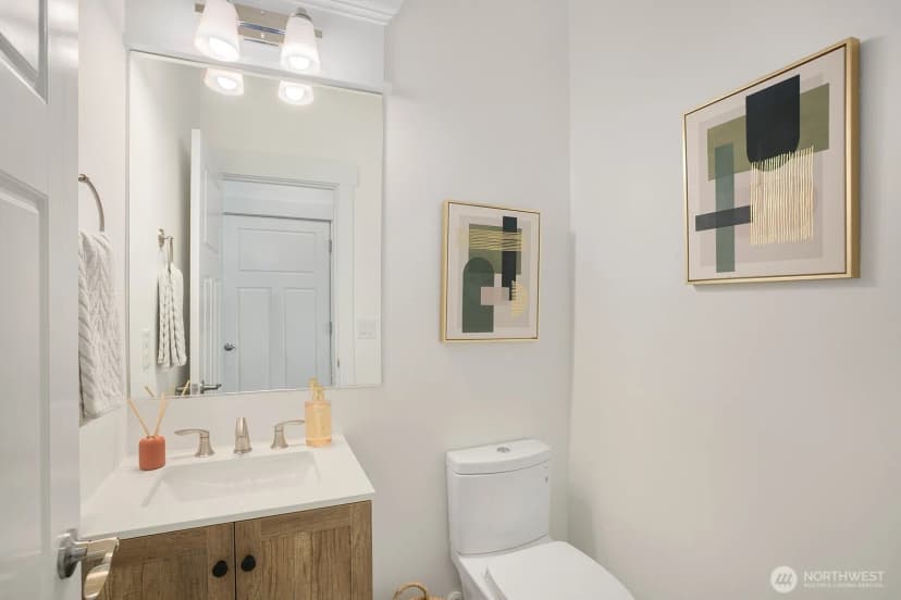 Property photo for 2696 Nw Pine Cone Place, Issaquah photo 24