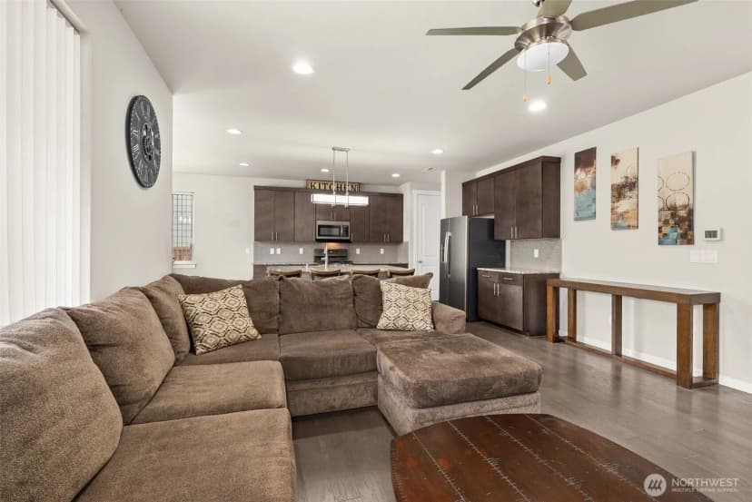 Property photo for 5011 Kenrick Street Se, Lacey photo 11