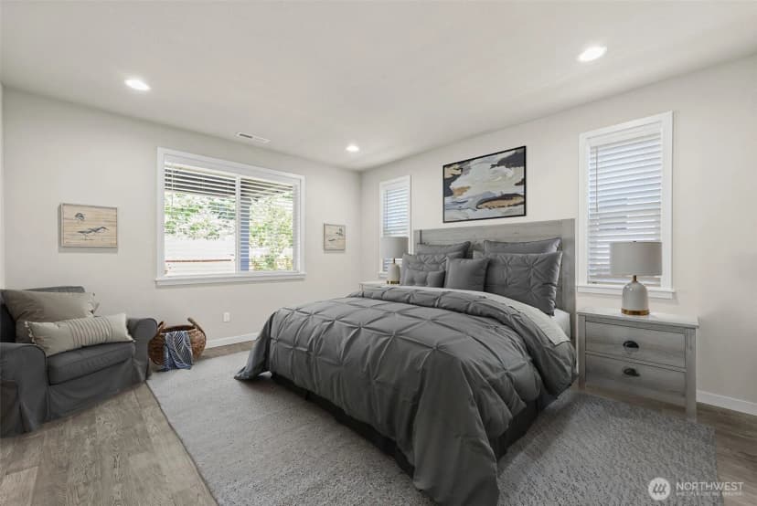 Property photo for 5704 Waldron Court Ne, Lacey photo 22