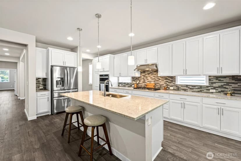 Property photo for 5704 Waldron Court Ne, Lacey photo 9