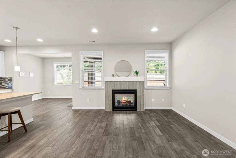Property photo for 5704 Waldron Court Ne, Lacey photo 14