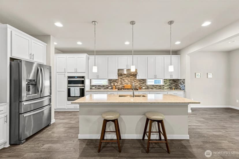 Property photo for 5704 Waldron Court Ne, Lacey photo 11
