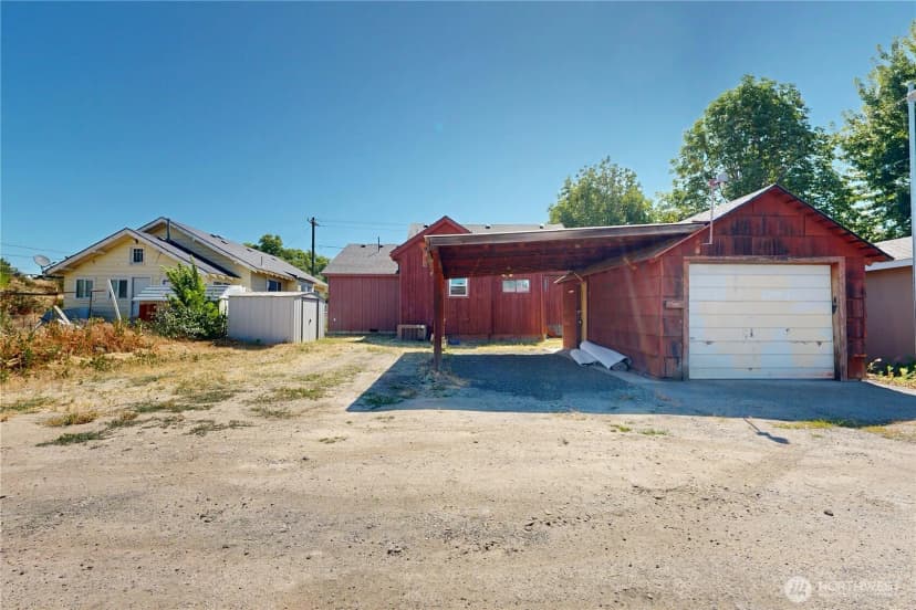 Property photo for 439 N 5th Street, Walla Walla photo 34