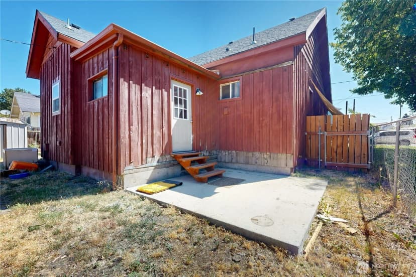 Property photo for 439 N 5th Street, Walla Walla photo 29