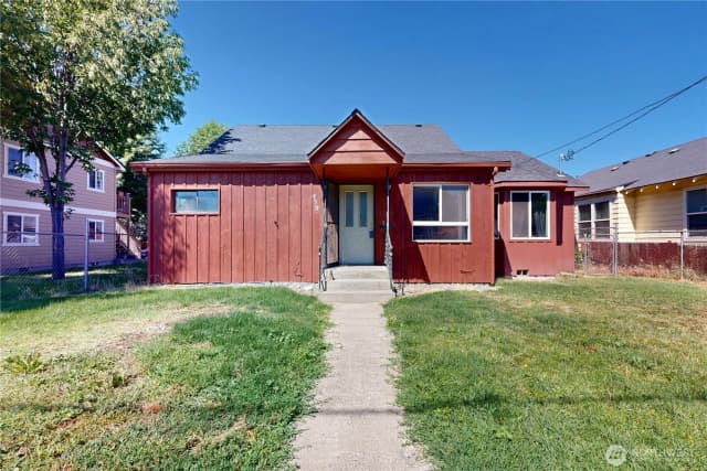 Property photo for 439 N 5th Street, Walla Walla