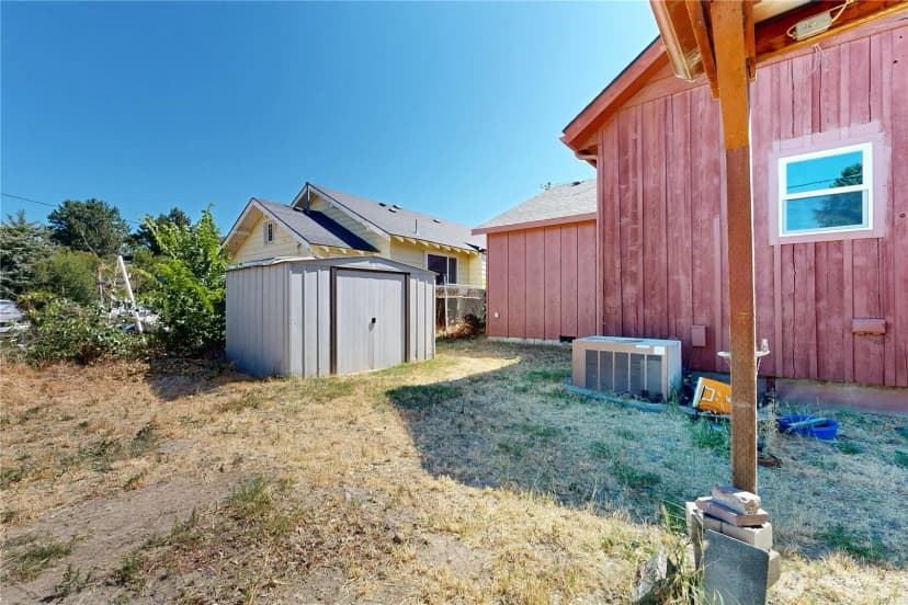 Property photo for 439 N 5th Street, Walla Walla photo 32