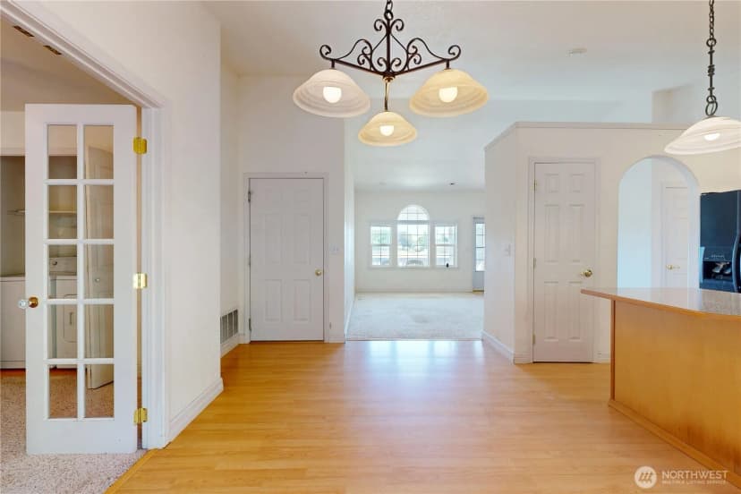 Property photo for 633 Se 6th Street, College Place photo 15