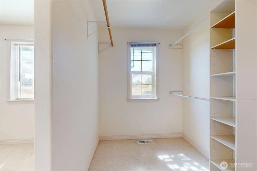 Property photo for 633 Se 6th Street, College Place photo 27