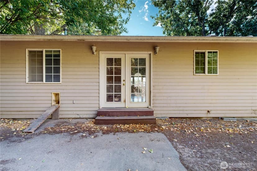 Property photo for 633 Se 6th Street, College Place photo 33