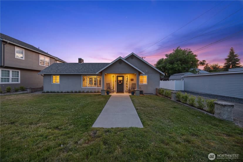 Property photo for 214 S Bradley Street, Chelan photo 40