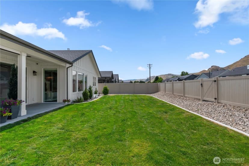 Property photo for 1002 Racine Springs, Wenatchee photo 36