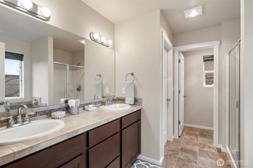 Property photo for 1227 93rd Drive Ne, Lake Stevens photo 17