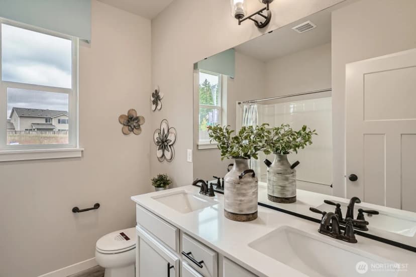Property photo for 3947 Mccormick Village Drive, Bremerton photo 20