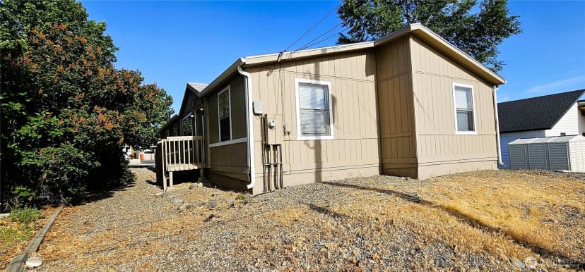 Property photo for 40 Fir Street N, Soap Lake photo 34