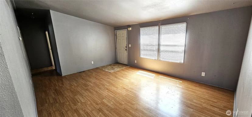Property photo for 40 Fir Street N, Soap Lake photo 9