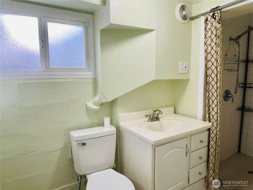 Property photo for 334 N Garden Ave Avenue, Renton photo 13