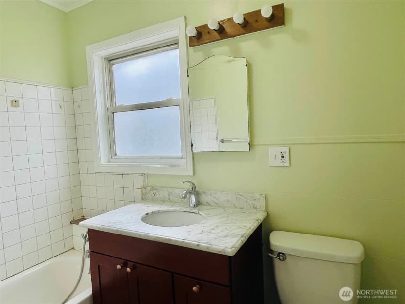 Property photo for 334 N Garden Ave Avenue, Renton photo 7