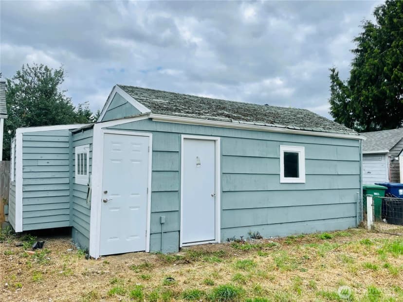 Property photo for 334 N Garden Ave Avenue, Renton photo 14