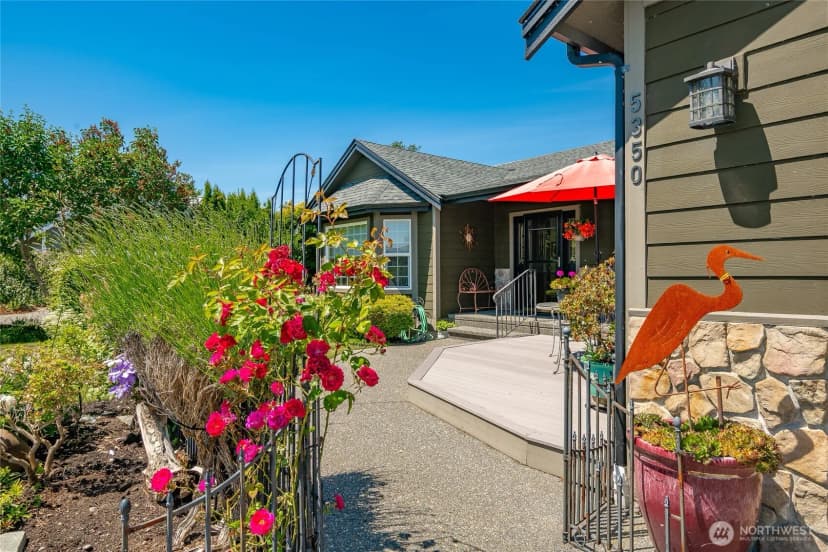 Property photo for 5350 Nootka Loop, Blaine photo 2