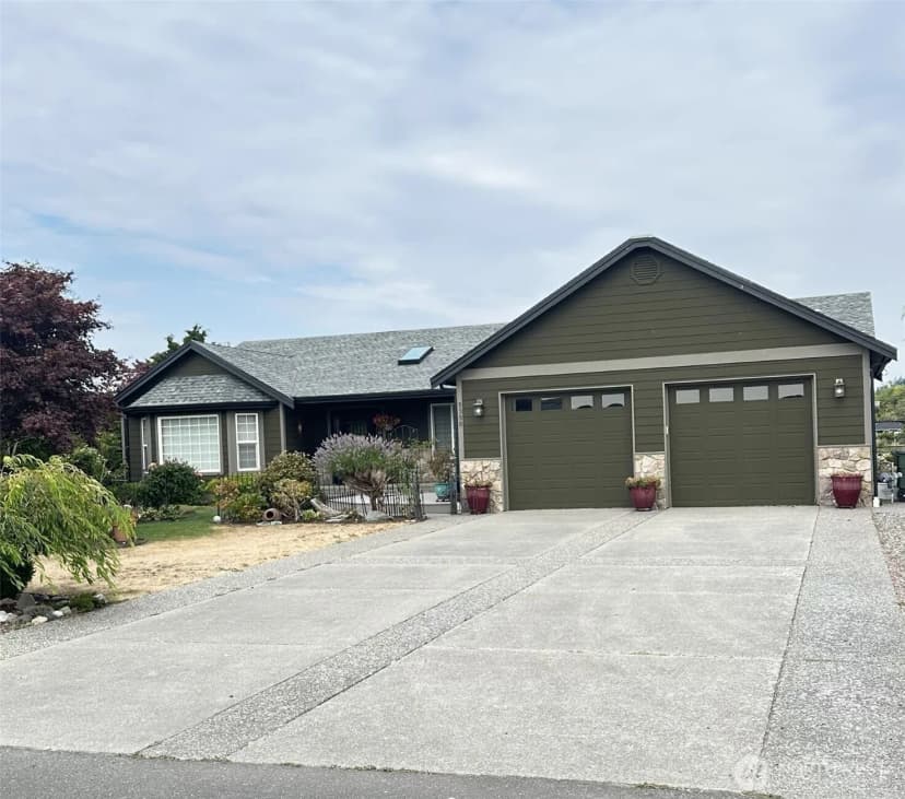 Property photo for 5350 Nootka Loop, Blaine