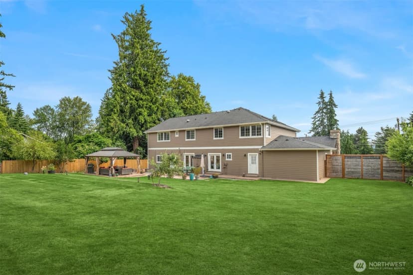 Property photo for 201 240th Street Sw, Bothell photo 37