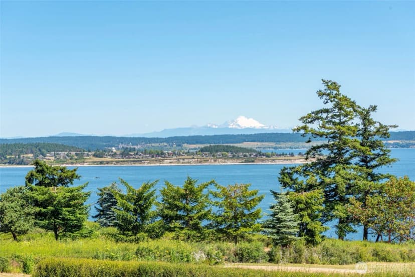 Property photo for 1223 Rainier Lane, Oak Harbor photo 38