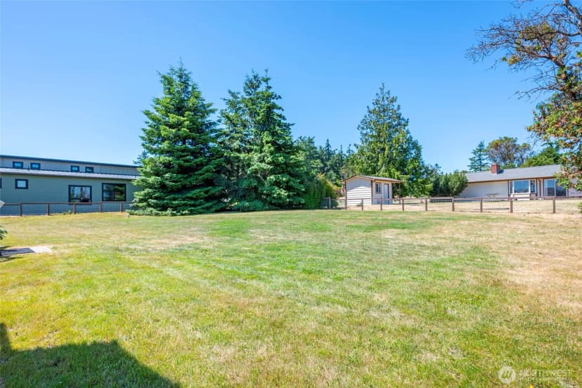 Property photo for 1223 Rainier Lane, Oak Harbor photo 23