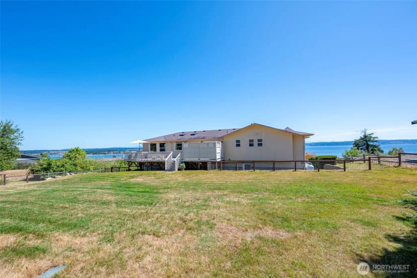 Property photo for 1223 Rainier Lane, Oak Harbor photo 22