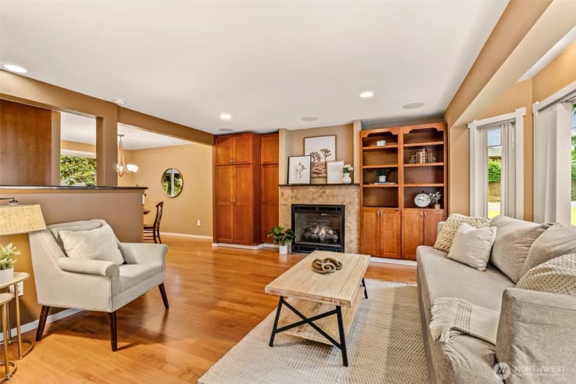 Property photo for 13838 101st Place Ne, Kirkland photo 4
