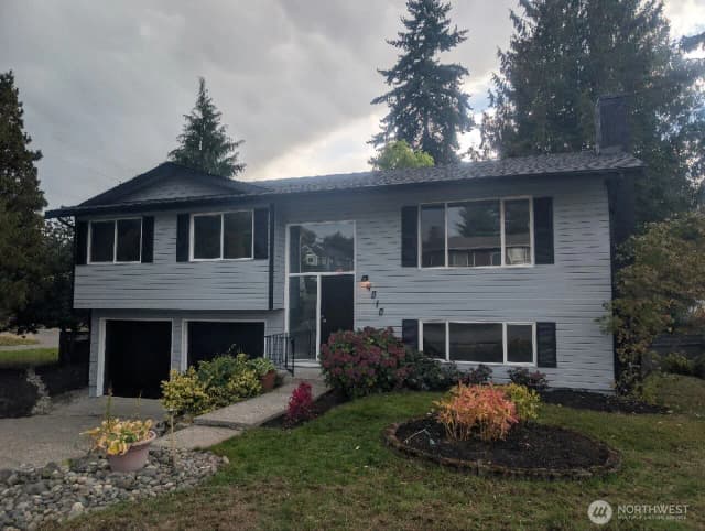 Property photo for 4010 191st St Sw, Lynnwood photo 2