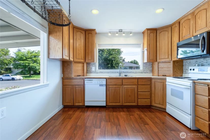 Property photo for 1665 Cambridge Drive, Walla Walla photo 5