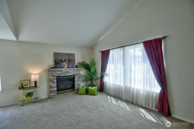 Property photo for 1602 Sundrop Lane Se, Tumwater photo 4