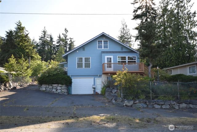 Property photo for 990 Madrona Way, Sequim photo 2