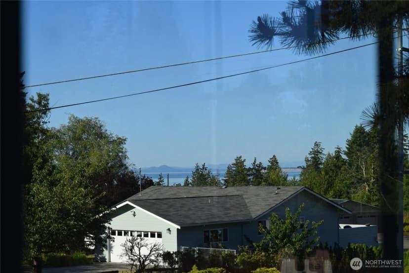Property photo for 990 Madrona Way, Sequim photo 3