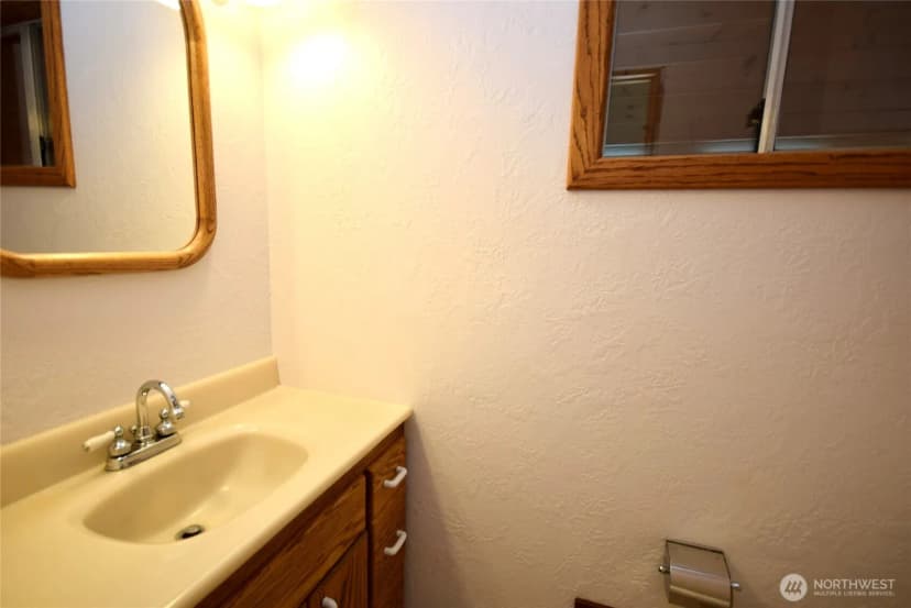 Property photo for 990 Madrona Way, Sequim photo 11