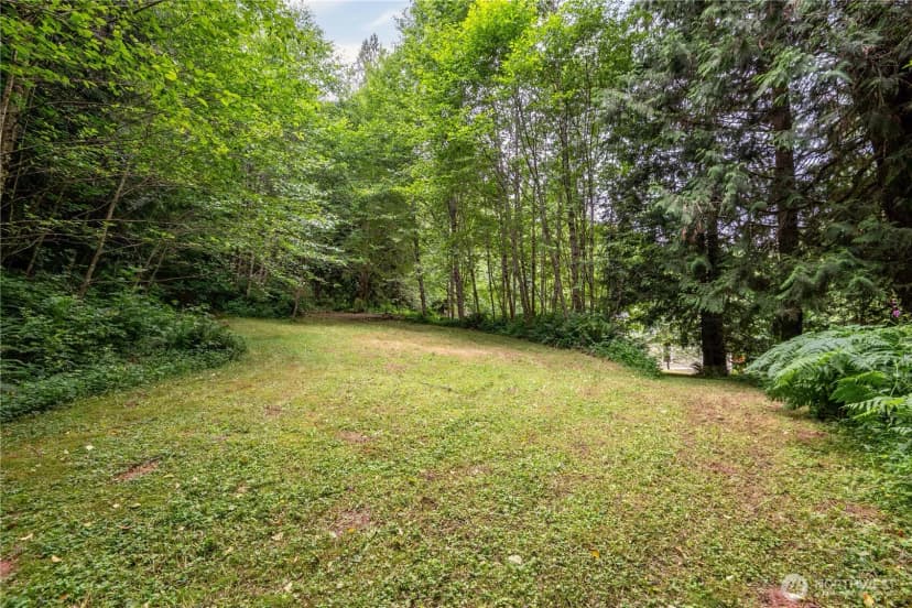 Property photo for 551 Fall Creek Road, Longview photo 38