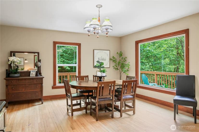 Property photo for 551 Fall Creek Road, Longview photo 8