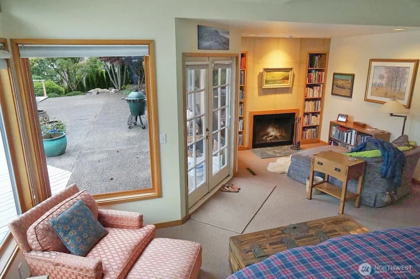 Property photo for 1702 99th Avenue Ne, Bellevue photo 21