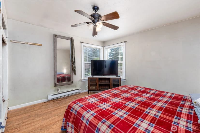 Property photo for 1225 Bayview Avenue, Shelton photo 11